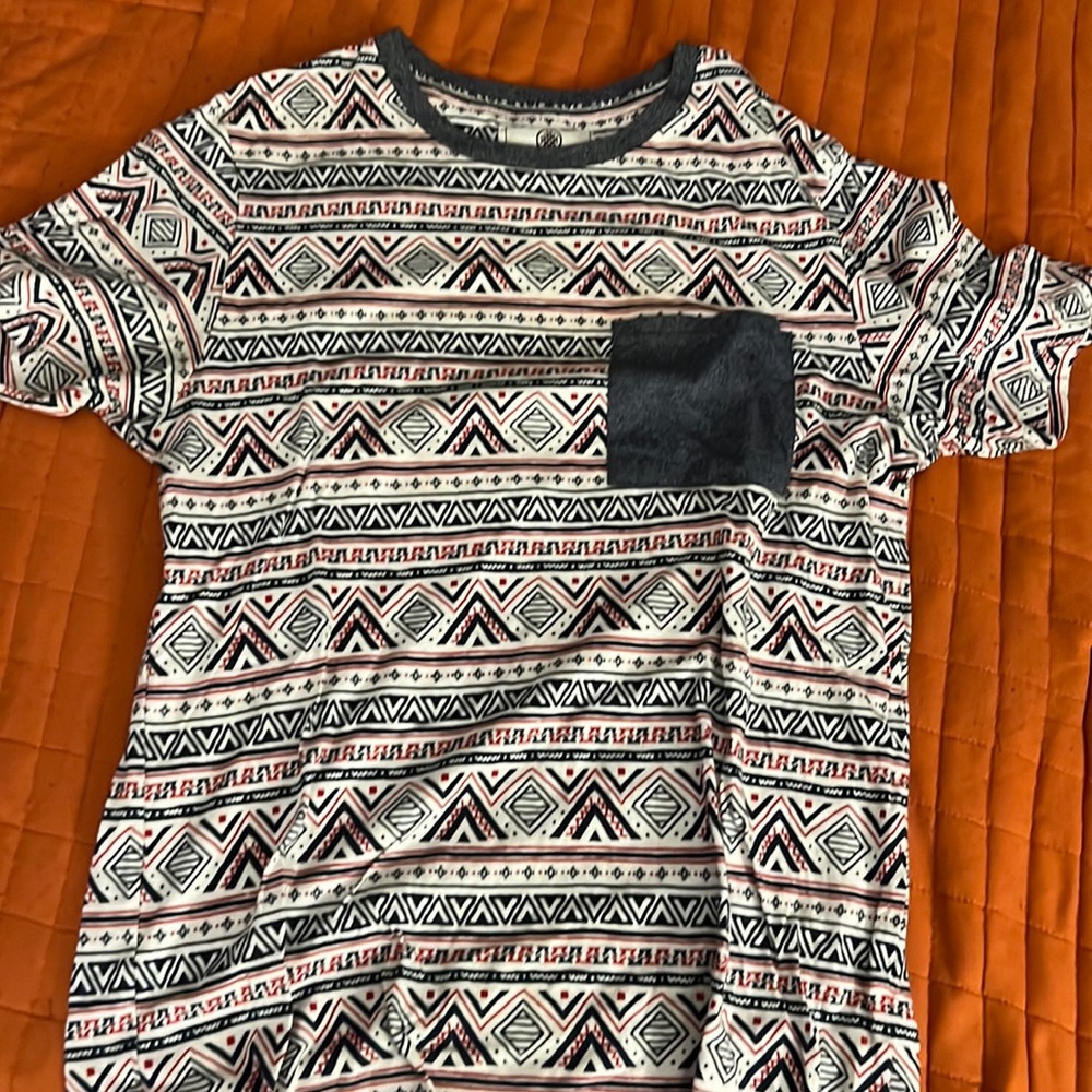 Pacsun pocket T-shirt
